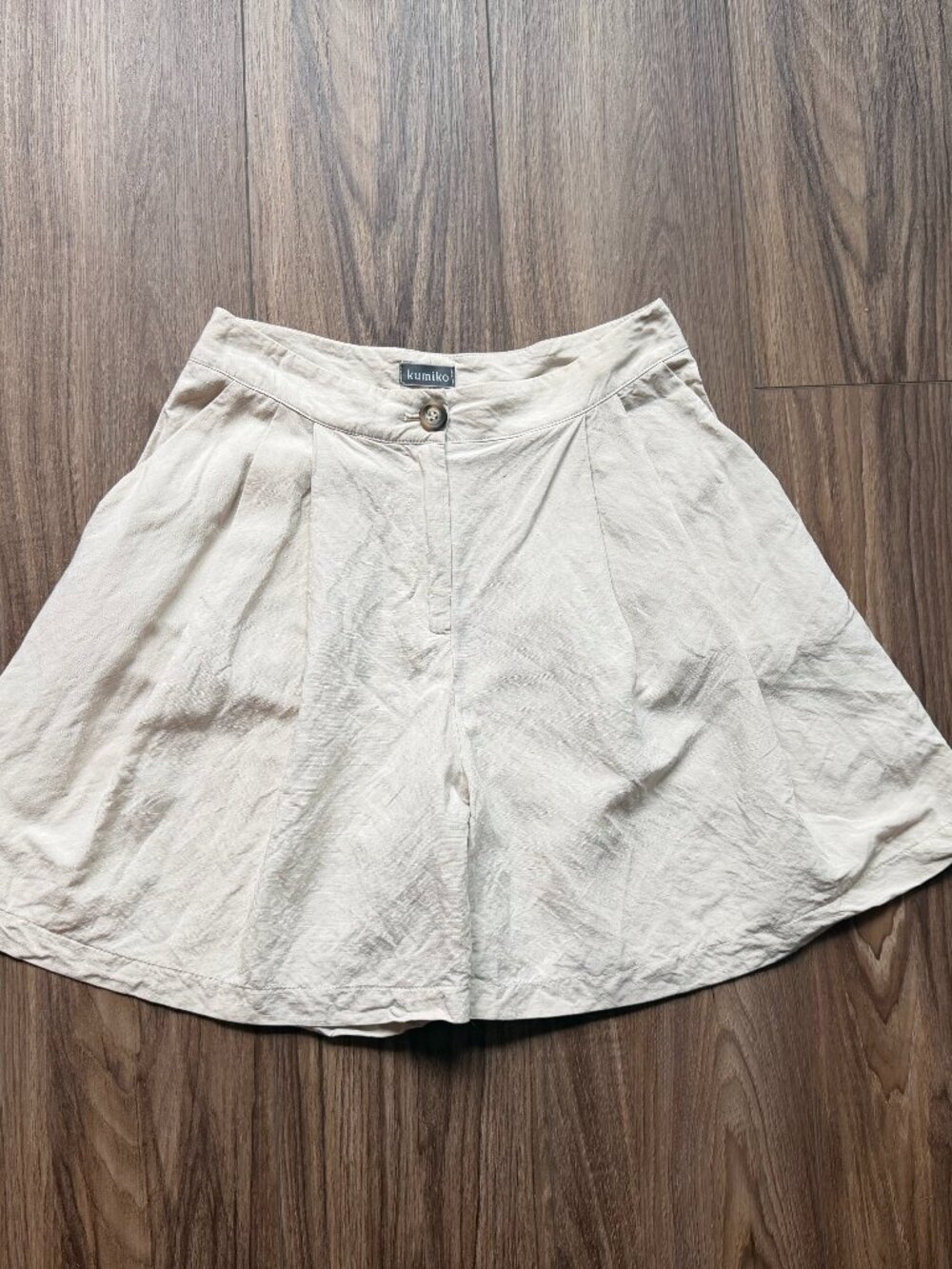 Nenah Milano Marco Linen Blend Pleated Culotte Shorts Size S Made in Italy